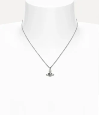 Crispin Pendant Necklace