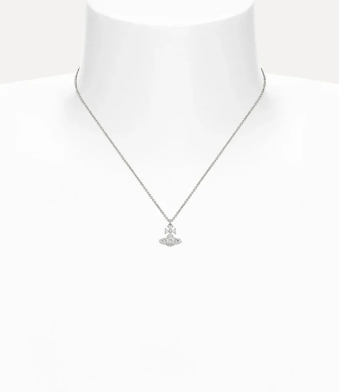 Mila Pendant Necklace Mila Pendant Necklace